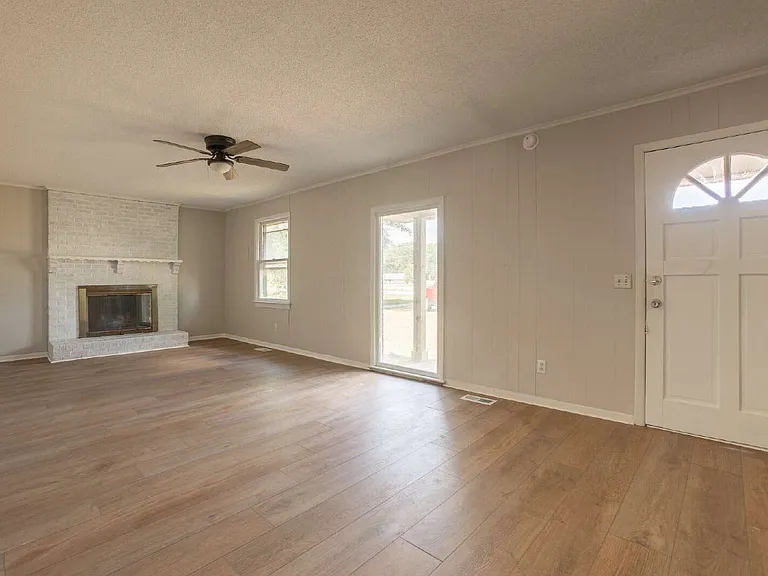 1728 N Governor Williams Hwy — Photo 15