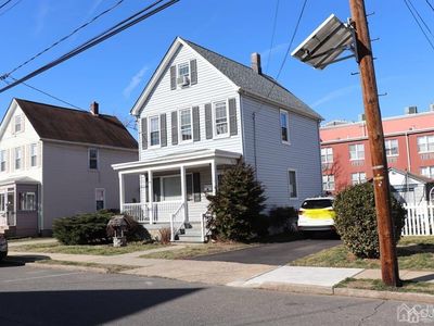 27 Atlantic St, Carteret, NJ, 07008