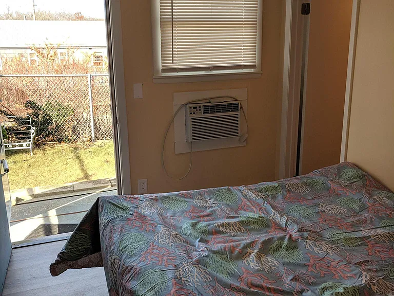 66 E Grand Ave #1 — Photo 13
