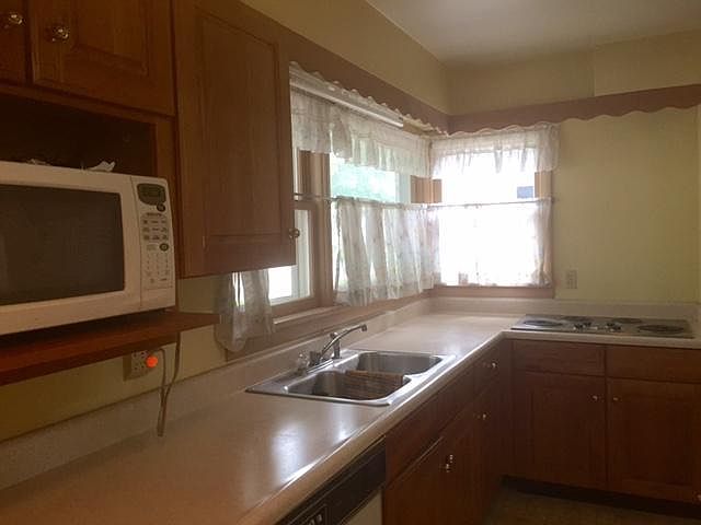 2nd image of 409 White Blossom Cir