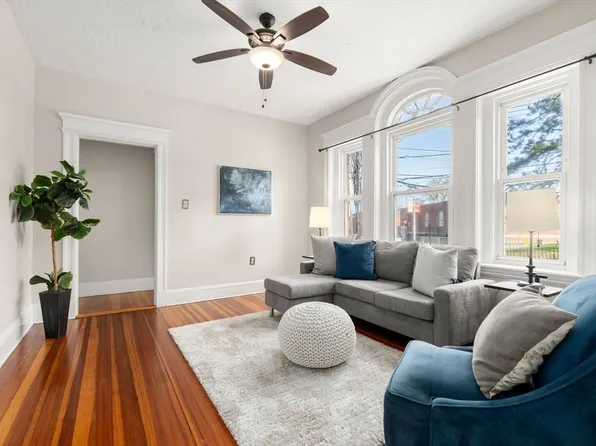 221 Shurtleff St APT 2, Chelsea, MA 02150