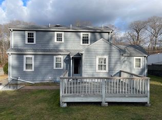 379 Greendale Ave, Needham, MA 02494