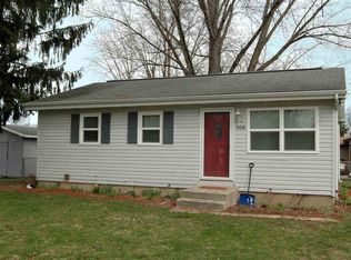 206 E Superior St, Osceola, IN 46561
