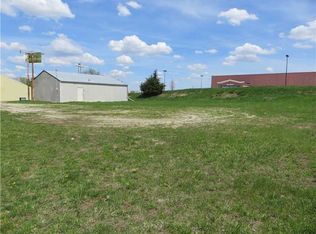 5185 8th Ave, Marion, IA 52302