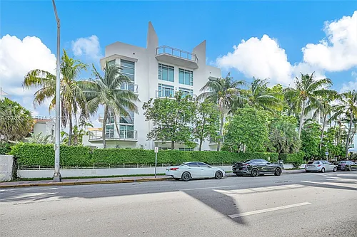 7728 Collins Ave #5 Photo 1