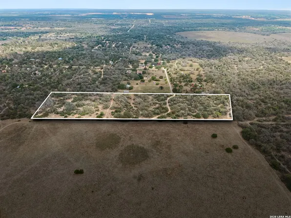 174 Adcock Lane, Somerset, TX 78069
