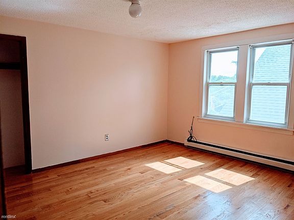 Bedroom #1