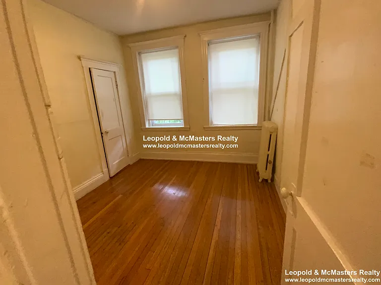 Kelton Street Apartments — Photo 64