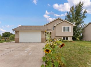 339 Fawn Meadows Way NE, Pine City, MN 55063
