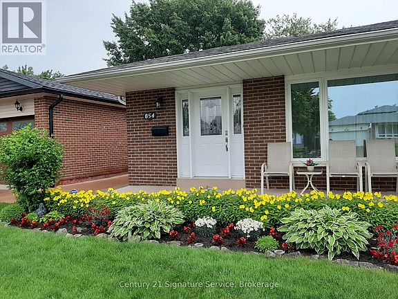 2nd image of 854 Forestwood Dr