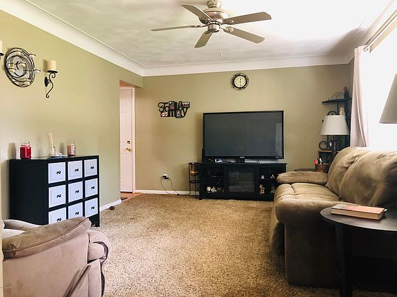 2nd image of 2616 Bach Ave