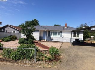 3180 Johnson St, Roseburg, OR 97470