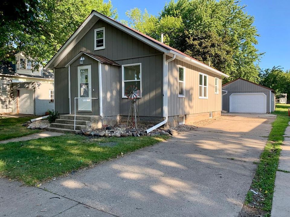 1st image of 423 9th Ave