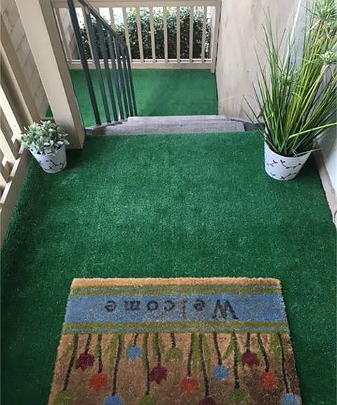2100 Tanglewilde St #8 — Photo 2