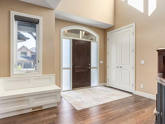 4th image of 206 SE Waterside Ct