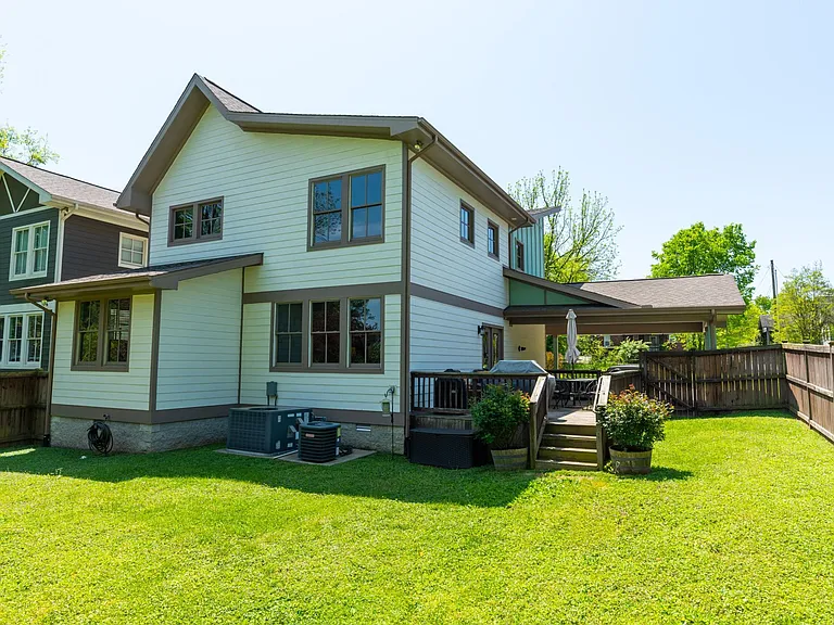 408D Rosebank Ave — Photo 45