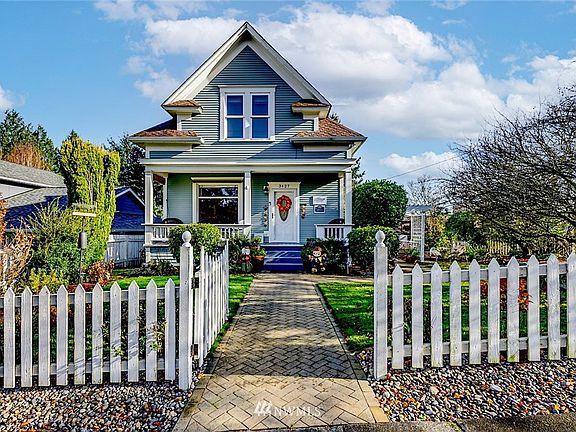 2nd image of 3427 Norton Avenue