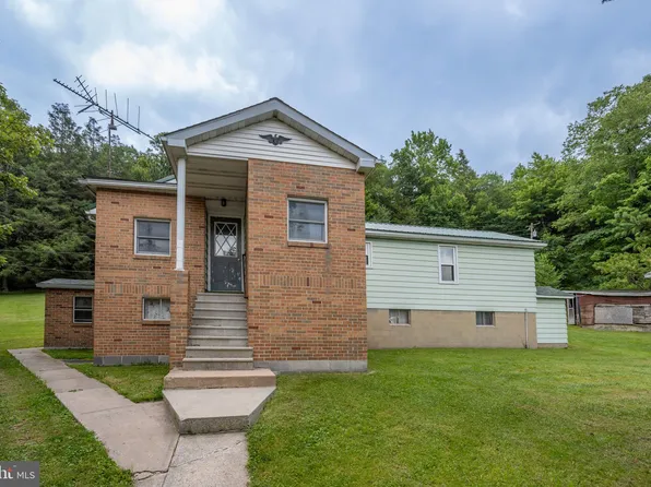 2248 Finzel Rd, Frostburg, MD 21532