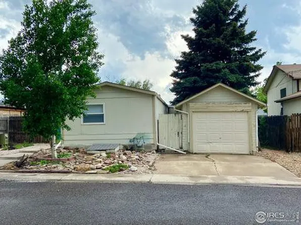 8413 Peakview Dr, Fort Collins, CO 80528
