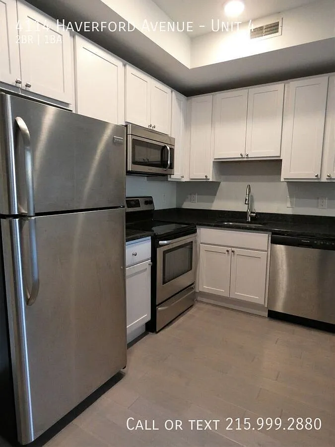 Two Bedroom Apartment in West Powelton — Photo 4