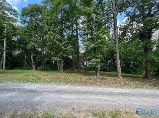 747 Upper Manchester Rd, Guntersville, AL 35976