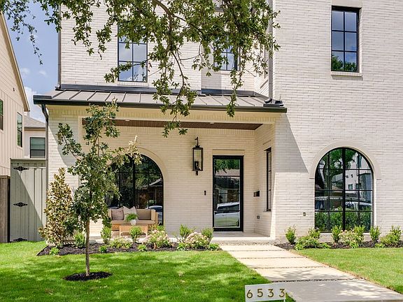 3rd image of 6533 Del Norte Ln