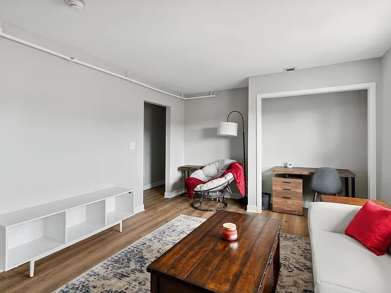 307 Lynn Ave #302 — Photo 14