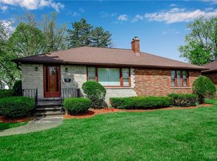 1204 Cayuga Dr, Niagara Falls, NY