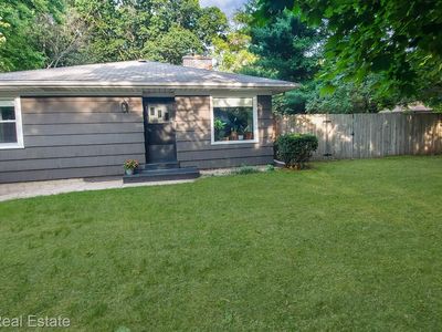 6990 Northland Dr NE, Rockford, MI, 49341