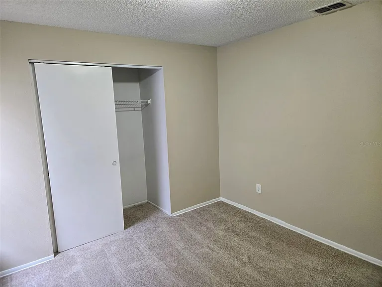 7651 Vienna Ln — Photo 17