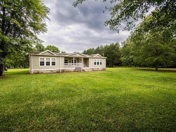 165 Deer Valley Dr, El Dorado, AR 71730