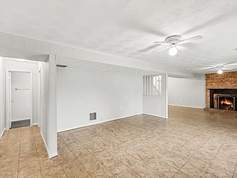 7014 Dower House Rd — Photo 14