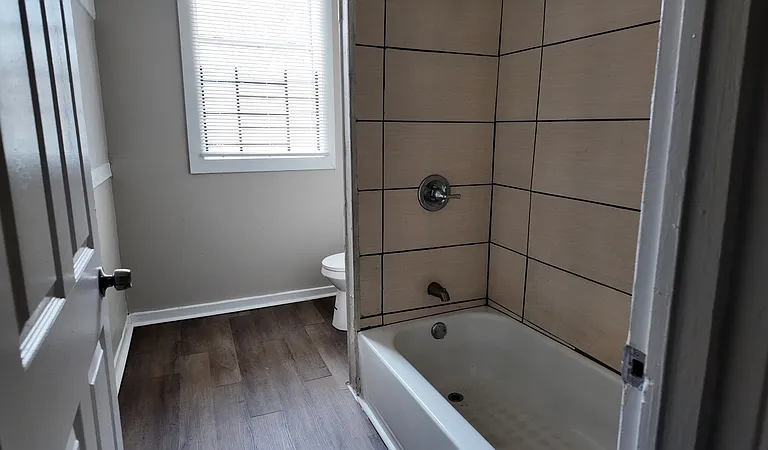 852 Ioka Ave — Photo 13