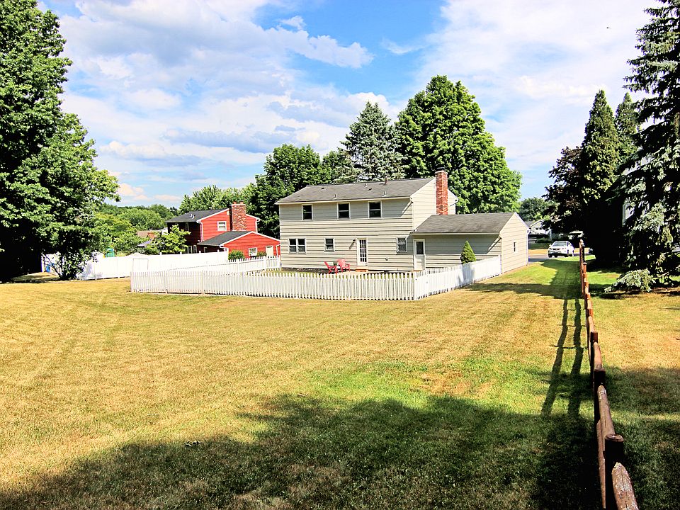 16 Little Briggins Cir, Fairport, NY 14450 Zillow