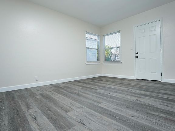 4th image of 2711 W Wyoming Ave