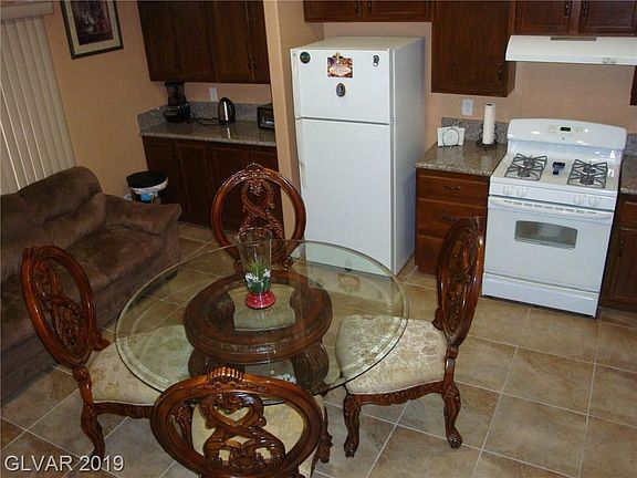 5th image of 10536 Pino Basin Ct