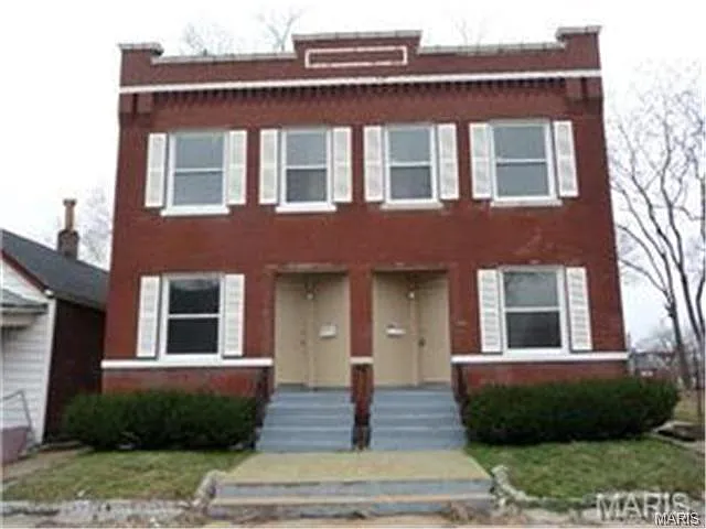 3824-3826 Lee Ave photo 1