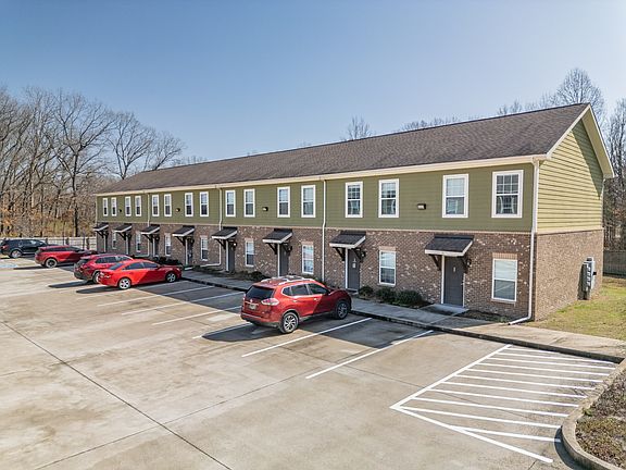 2nd image of 156 Silver St