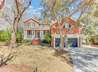 1540 Strathmore Ln, Mount Pleasant, SC 29464