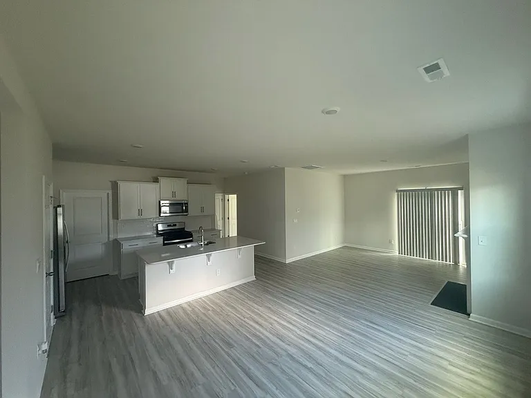 1838 Vanderlyn St — Photo 25