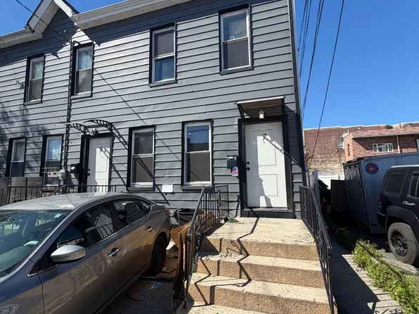 7 S Reid St, Elizabeth, NJ