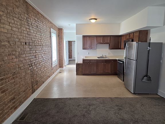 2nd image of 7 Hamilton Ave