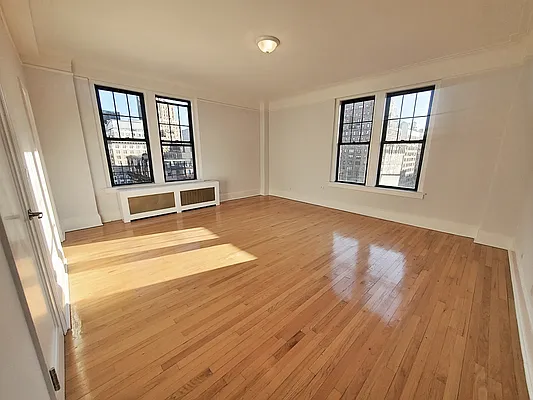 Rented by Rachel Realty | media 20