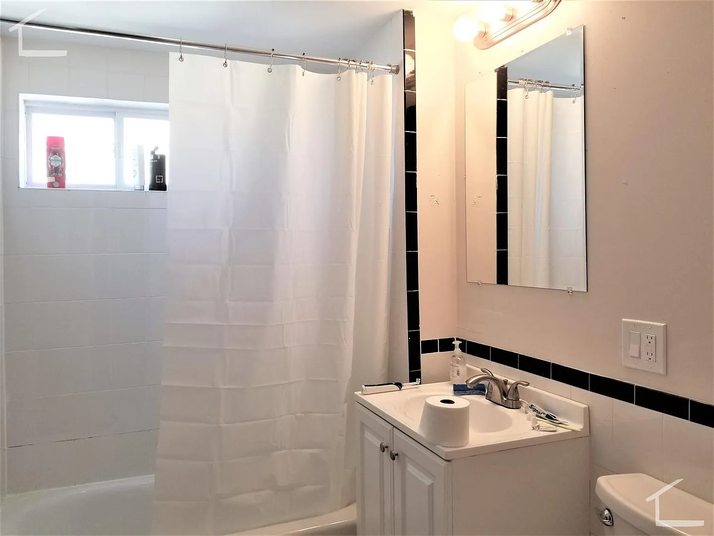 Nice 5 bed in Allston — Photo 2