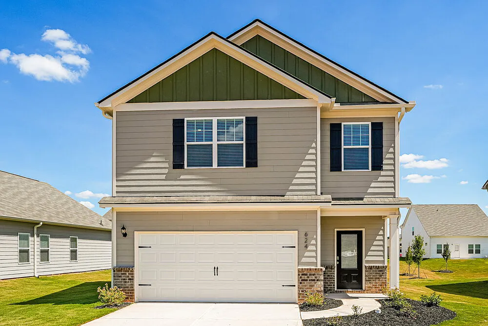 4 bed, 2.5 bath, 2384 sqft, $2,460 — Photo 1
