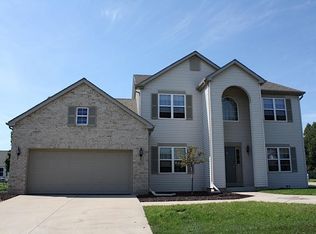 1119 Knollwood Dr, Grafton, WI 53024