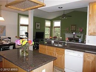 5th image of 9941 Stone Vale Dr