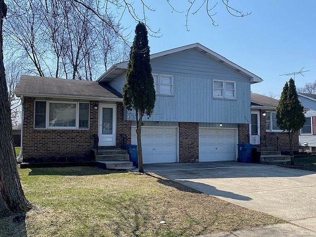1st image of 2648 E 39th Pl