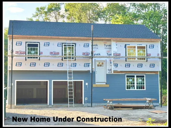 234 Bloomingdale Road, Waterford, CT 06375