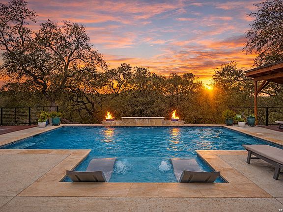 5th image of 5720 Wegner